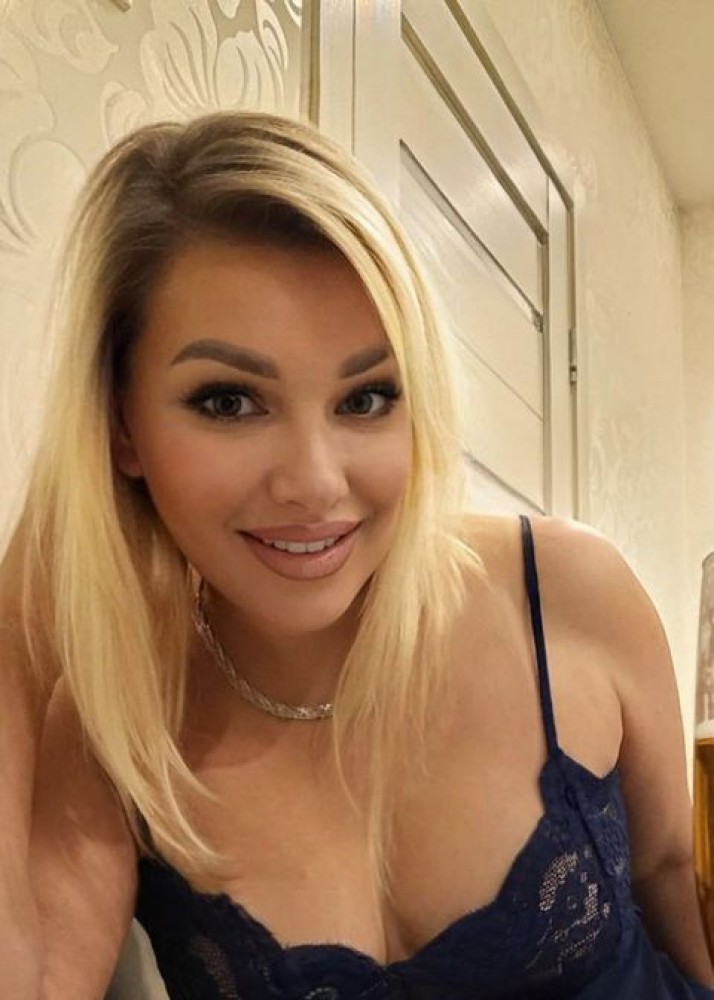 Индивидуалка Алина фото № 2 в городе Мончегорск